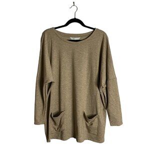 Cleo Petites Women's Tan Luxe Long Sleeve Top